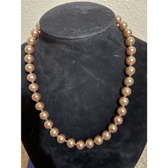 Vintage Champagne Faux Pearls Marked RMN 19 Inch - Picture 1 of 2